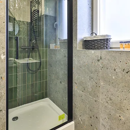 شقة Kolorowa 12 By Perfect وارسو